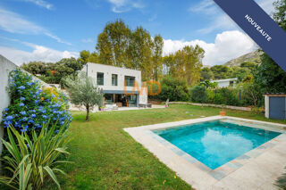  Maison à vendre 5 pièces 217 m²
