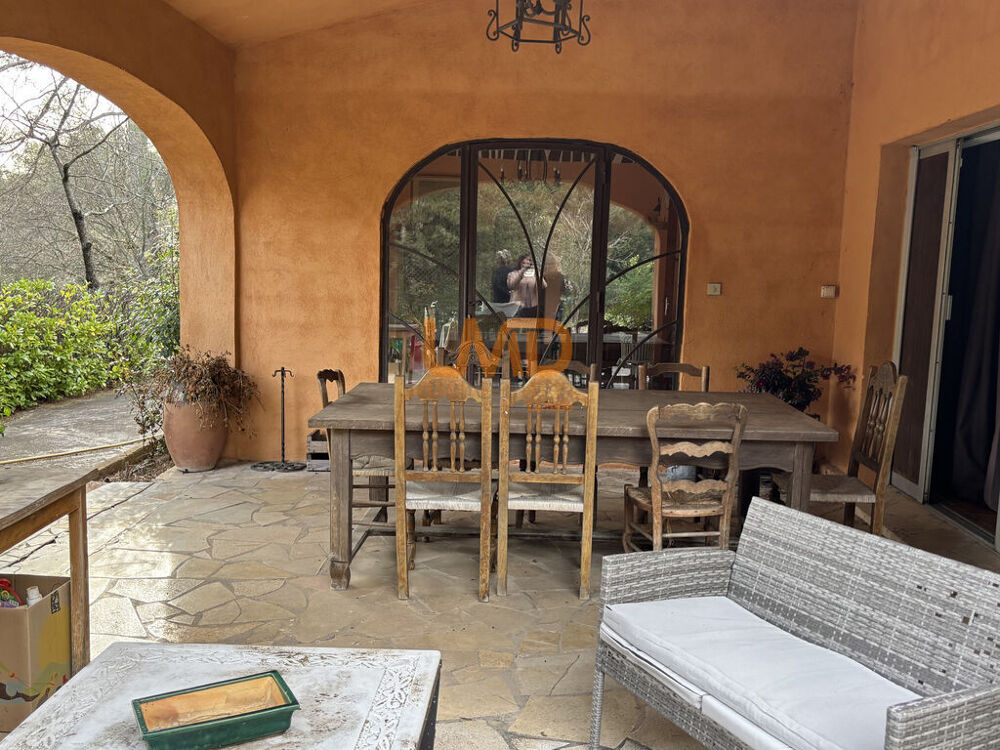 villa individuelle 240m2 avec piscine et parcelle constructible