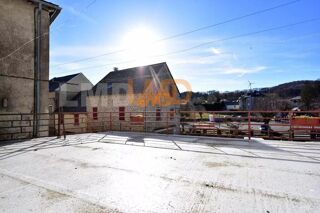  Immeuble à vendre 15 + pièces 300 m²