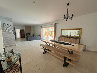  Maison à vendre 8 pièces 180 m²