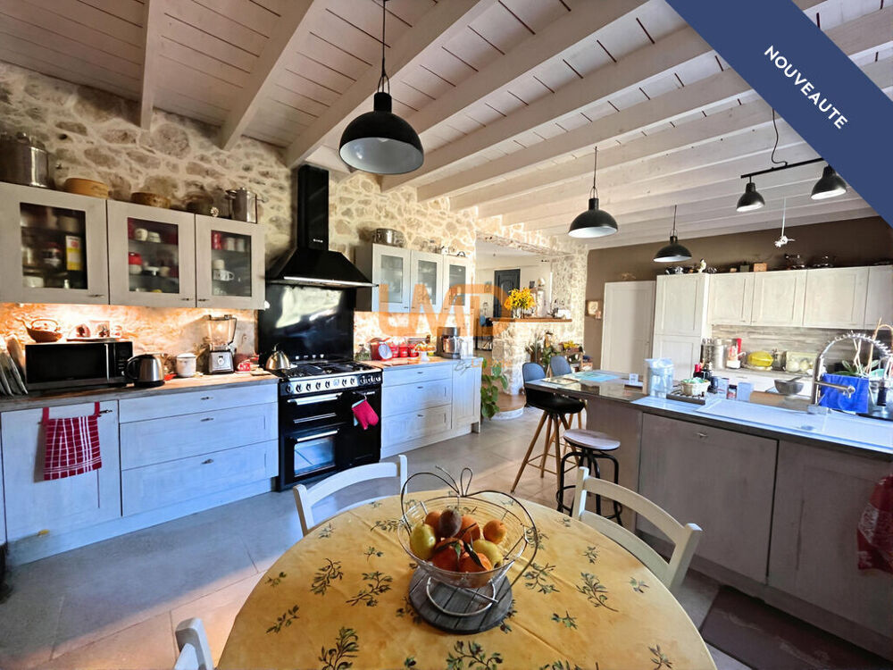 � vendre  Maison Figani�res (83830)