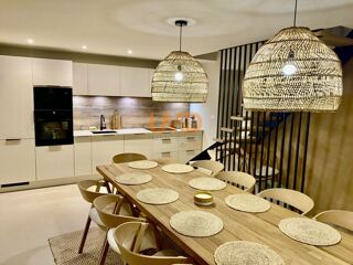  Maison � vendre 8 pi�ces 200 m�