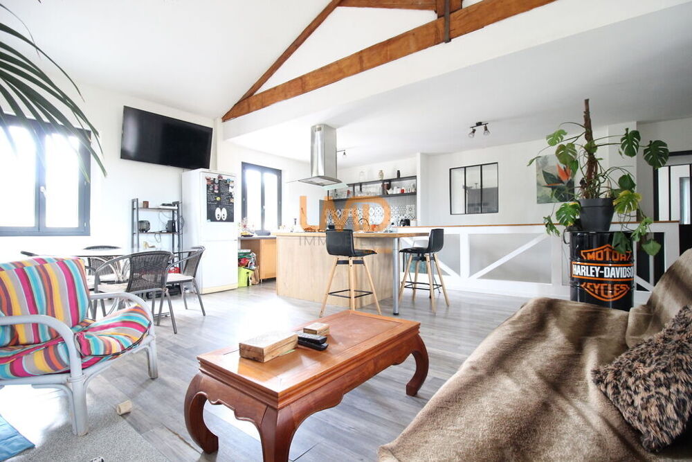 Ensemble immobilier à fort potentiel avec loft + commerce