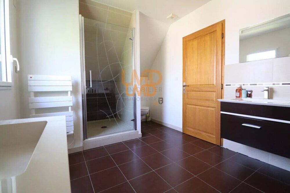 � vendre  Maison Vernon (27200)