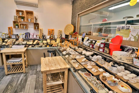   Epicerie fine Fromagerie Cave à vins - Centre commercial - Parki 