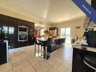  Maison � vendre 7 pi�ces 286 m�