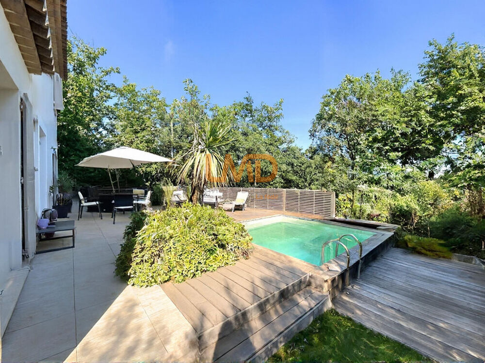 Figanières  Villa contemporaine avec piscine