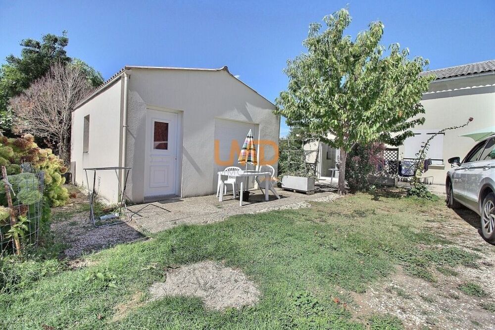 Vente Immeuble Jonzac, Thermes 10 logements  meublés Jonzac