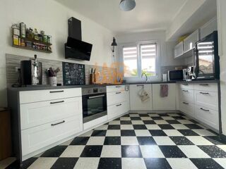  Maison � vendre 5 pi�ces 105 m�