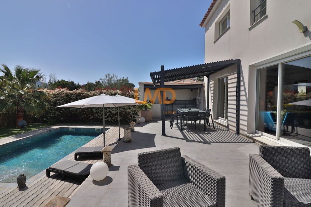 Vente Maison Maison contemporaine 4 chambres Piscine Secteur très recherché Eoures