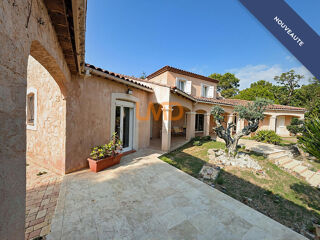  Maison à vendre 8 pièces 180 m²