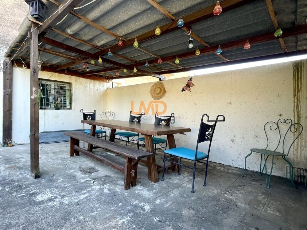 Vente Maison Vigneronne, grand garage, jardin et potentiel d'investissement Magalas