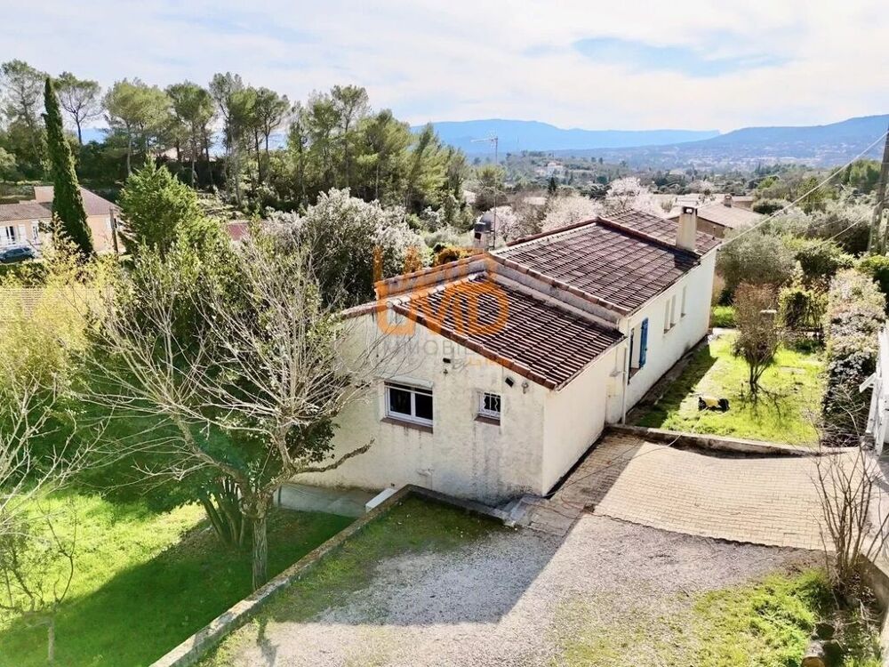 Saint Maximin: Maison T4 127m2 terrain 1000m2