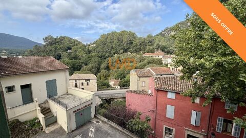   Maison de village 3 chambres à rénover – Méounes Maison - 5 pièce(s) - 97 m²