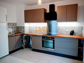  Appartement � vendre 3 pi�ces 78 m�