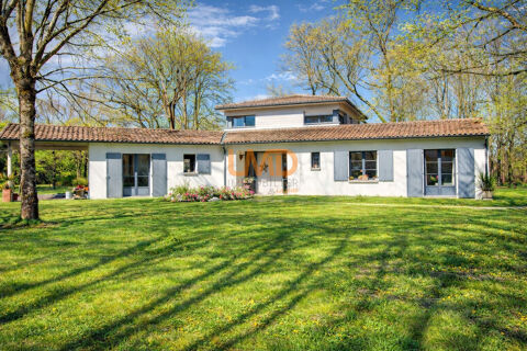   Maison contemporaine � Aumagne Maison - 8 pi�ce(s) - 173 m�