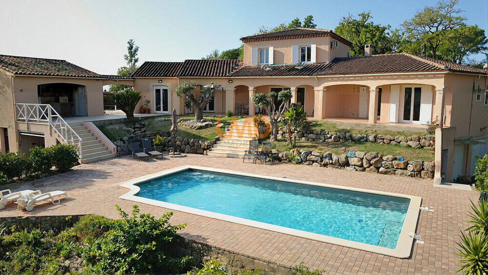 Maison familiale avec piscine, studio indépendant  Draguignan