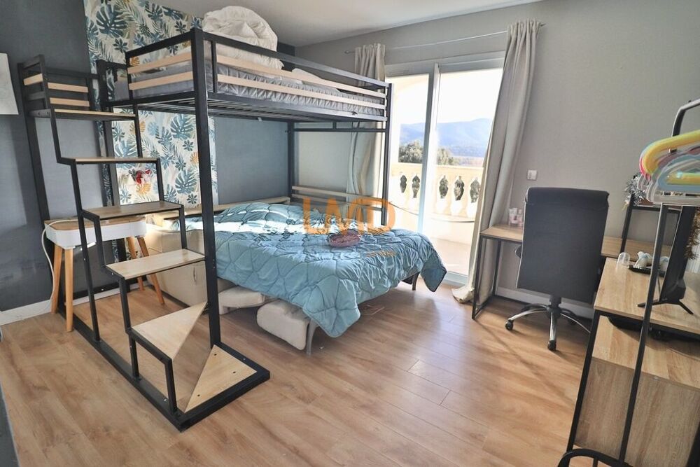 � vendre  Maison Pignans (83790)