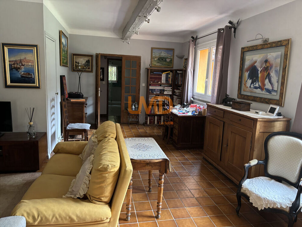 à vendre  Maison Saint-Marc-Jaumegarde (13100)