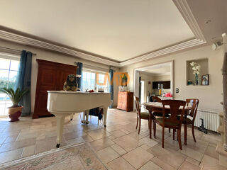 Maison à vendre 7 pièces 286 m² Trans en provence