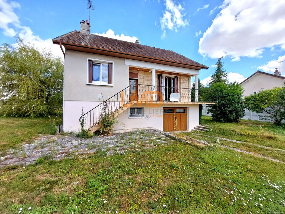 Longueville avec gare vers Paris, maison 3-4 chambres sur terrai