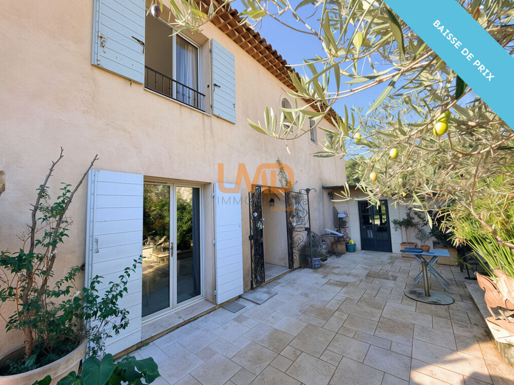 Vente Maison Sainte-Maxime : villa au calme, piscine et appartement indépenda Sainte-maxime