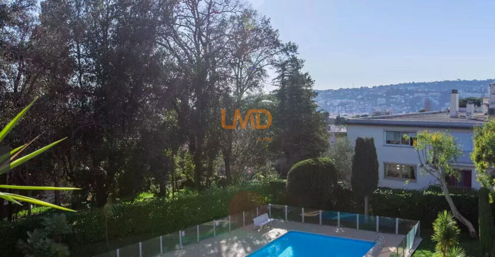 à vendre  Appartement Nice (06100)