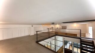  Immeuble à vendre 14 pièces 264 m²