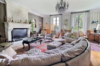  Maison à vendre 10 pièces 292 m²