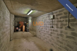 Parking / Garage à vendre 