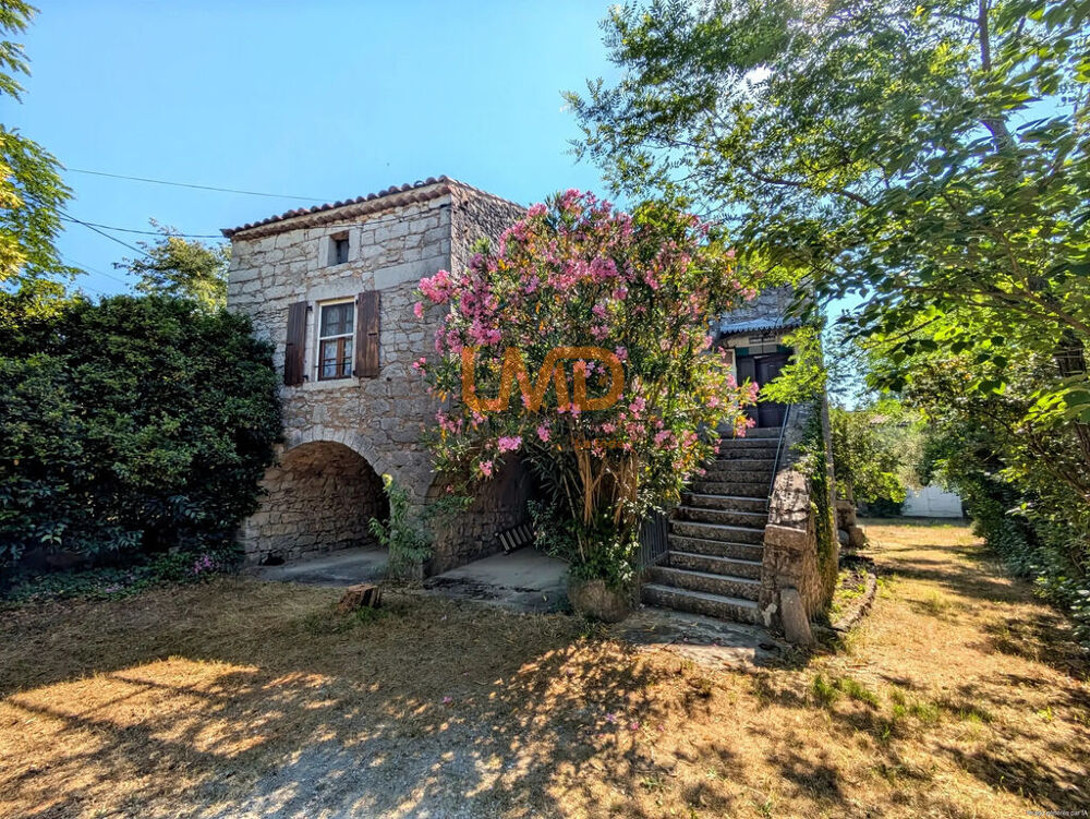 Maison en pierre 8 pièces 170m2