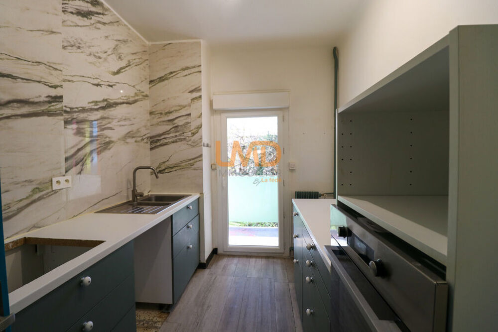 Vente Appartement Appartement de 63 m² avec balcon, a quelques mètres des Arènes Nimes