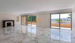  Appartement à vendre 4 pièces 153 m²