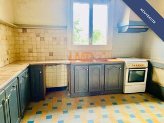  Maison à vendre 12 pièces 241 m²