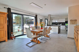  Maison � vendre 6 pi�ces 147 m�