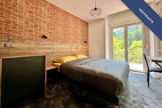  H�tel Particulier � vendre 15 + pi�ces 195 m�