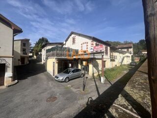  Immeuble à vendre 10 pièces 240 m²