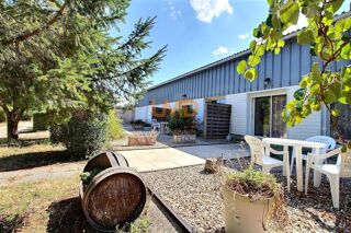  Immeuble à vendre 15 + pièces 350 m²