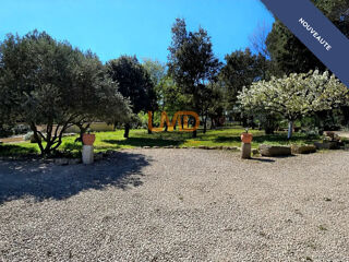  Maison � vendre 8 pi�ces 196 m�