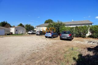  Immeuble à vendre 15 + pièces 350 m²