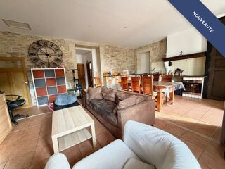 Vente Appartement Uchaud - Charme de l'ancien et potentiel exceptionnel Uchaud