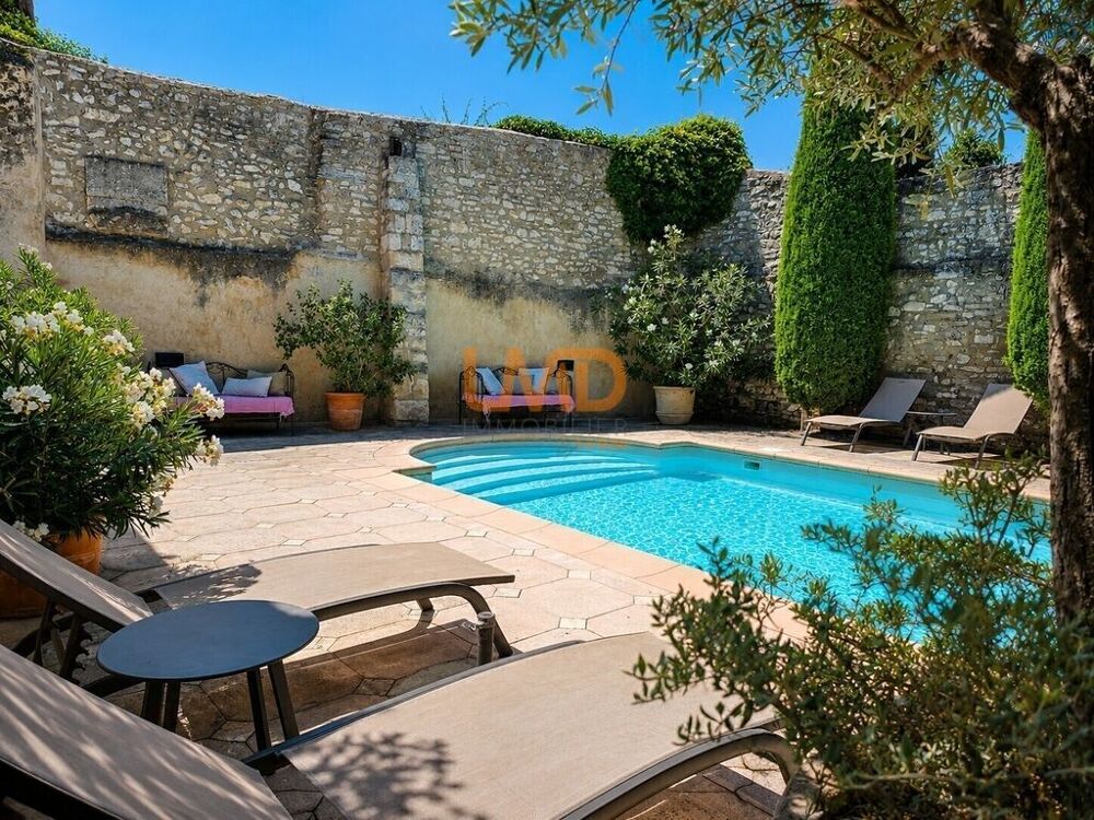 Vente Maison Ancien moulin du 17ème siècle avec piscine et dépendances Velleron