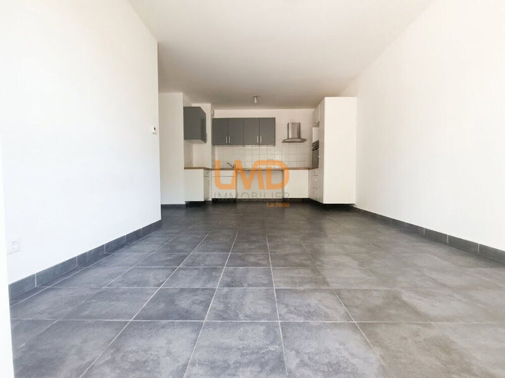 T3 terrasse 34 m², parking, tram à pied  1er achat / invest
