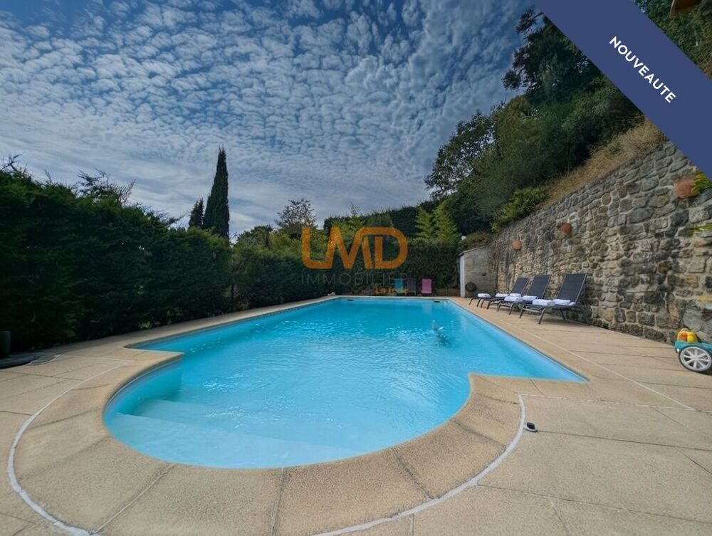 Vente Maison Propriété de caractère 360 m² avec piscine Vals-les-bains