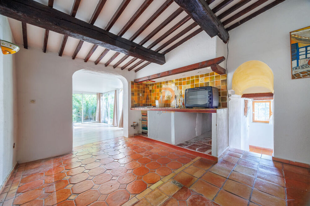 � vendre  Maison Cassis (13260)