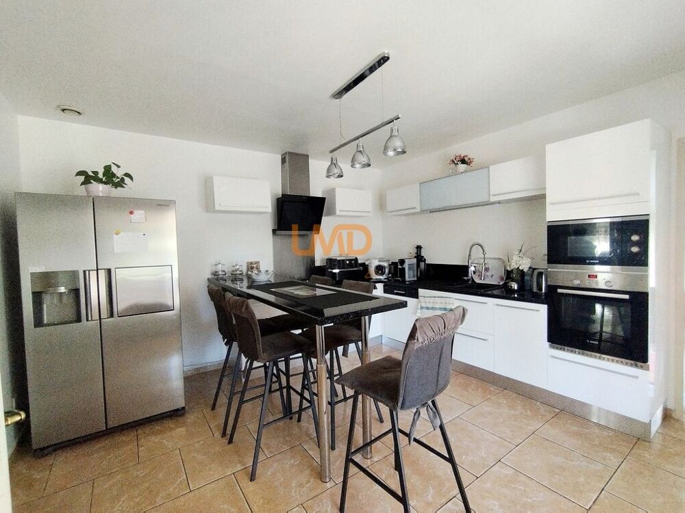 Maison plain pied avec studio attenant, grand garage