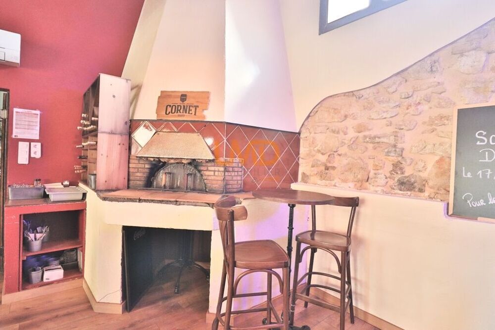 Vente Immeuble Brignoles: immeuble: restaurant et appartement Brignoles