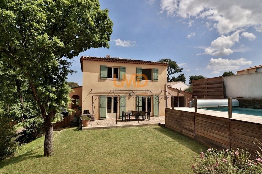 Saint Maximin maison T6 145m2 terrain 1200m2