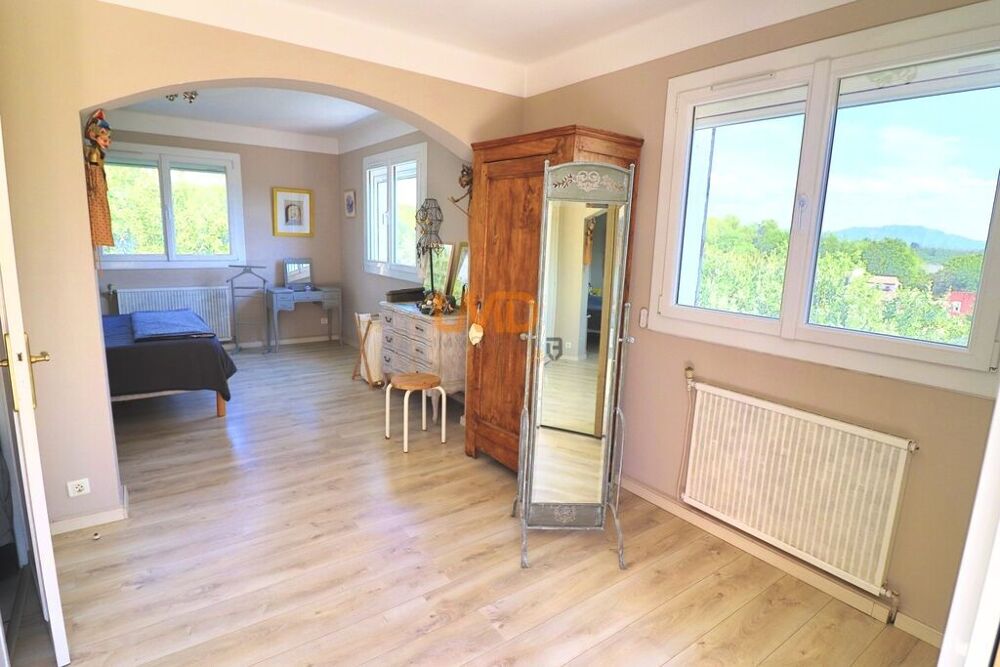 � vendre  Maison Saint-Maximin-la-Sainte-Baume (83470)