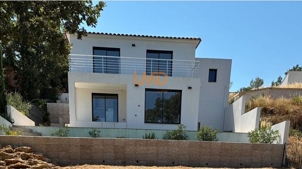 Besse sur Issole dans le Var: maison T6 145m2 terrain 670m2